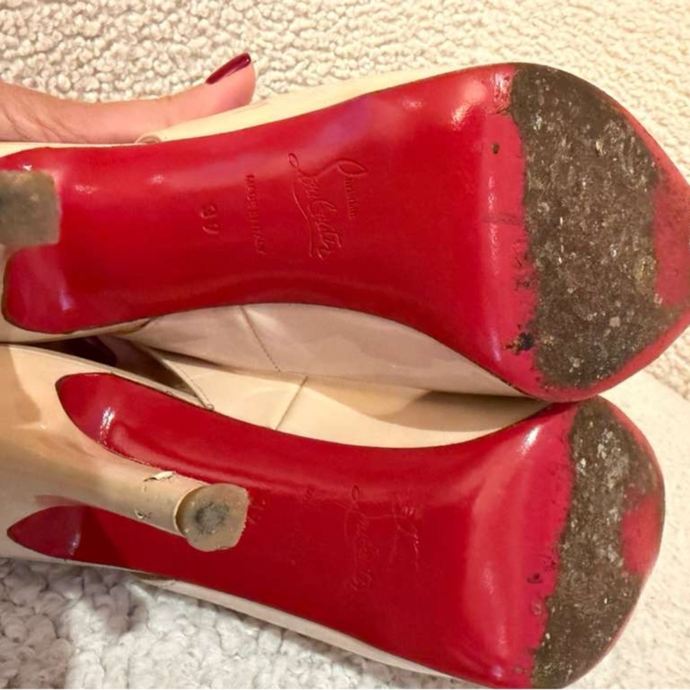 Christian Louboutin Nude Peep-Toe Slingbacks - Picture 5 of 5